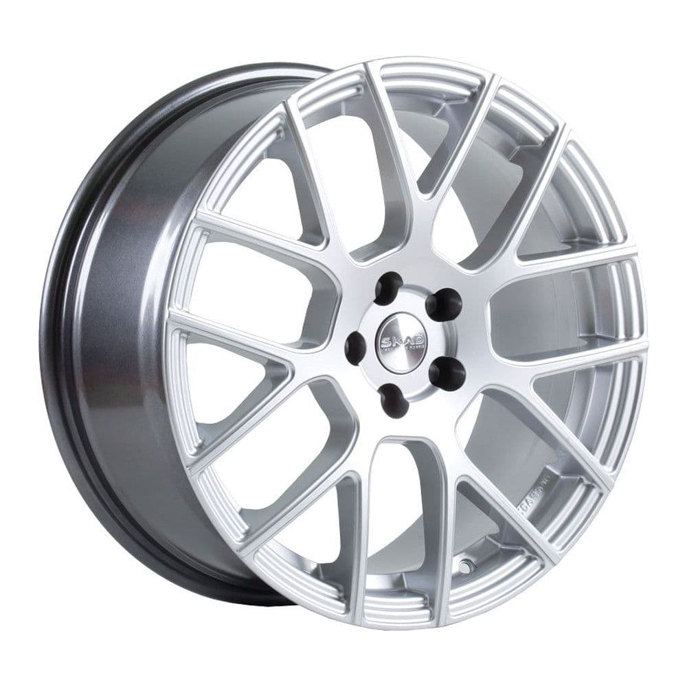 СКАД Stiletto 8x18 5x120 ET35 DIA72.6 селена