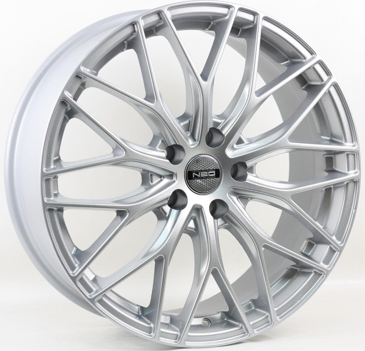 Neo 940 7.5x19 5x108 ET36 DIA65.1 SL 